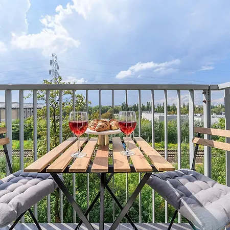 Διαμέρισμα Lumina I Cozy 2-room With Balcony I 4 Guests I Metro *
