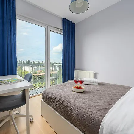 Appartement Lumina I Cozy 2-room With Balcony I 4 Guests I Metro Warschau