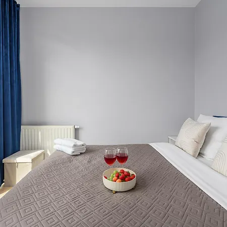 Appartement Lumina I Cozy 2-room With Balcony I 4 Guests I Metro