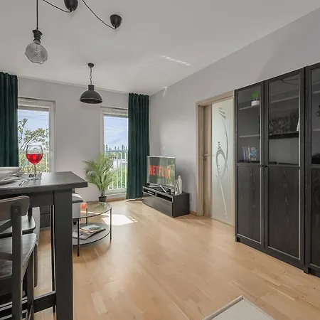 Lumina I Cozy 2-room With Balcony I 4 Guests I Metro Appartement *