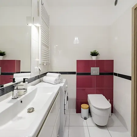 Lumina I Cozy 2-room With Balcony I 4 Guests I Metro *
