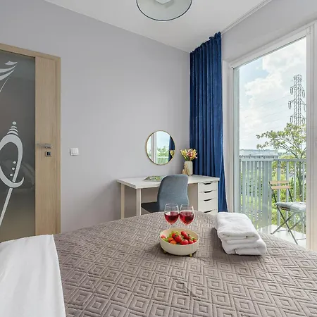 Lumina I Cozy 2-room With Balcony I 4 Guests I Metro Appartement